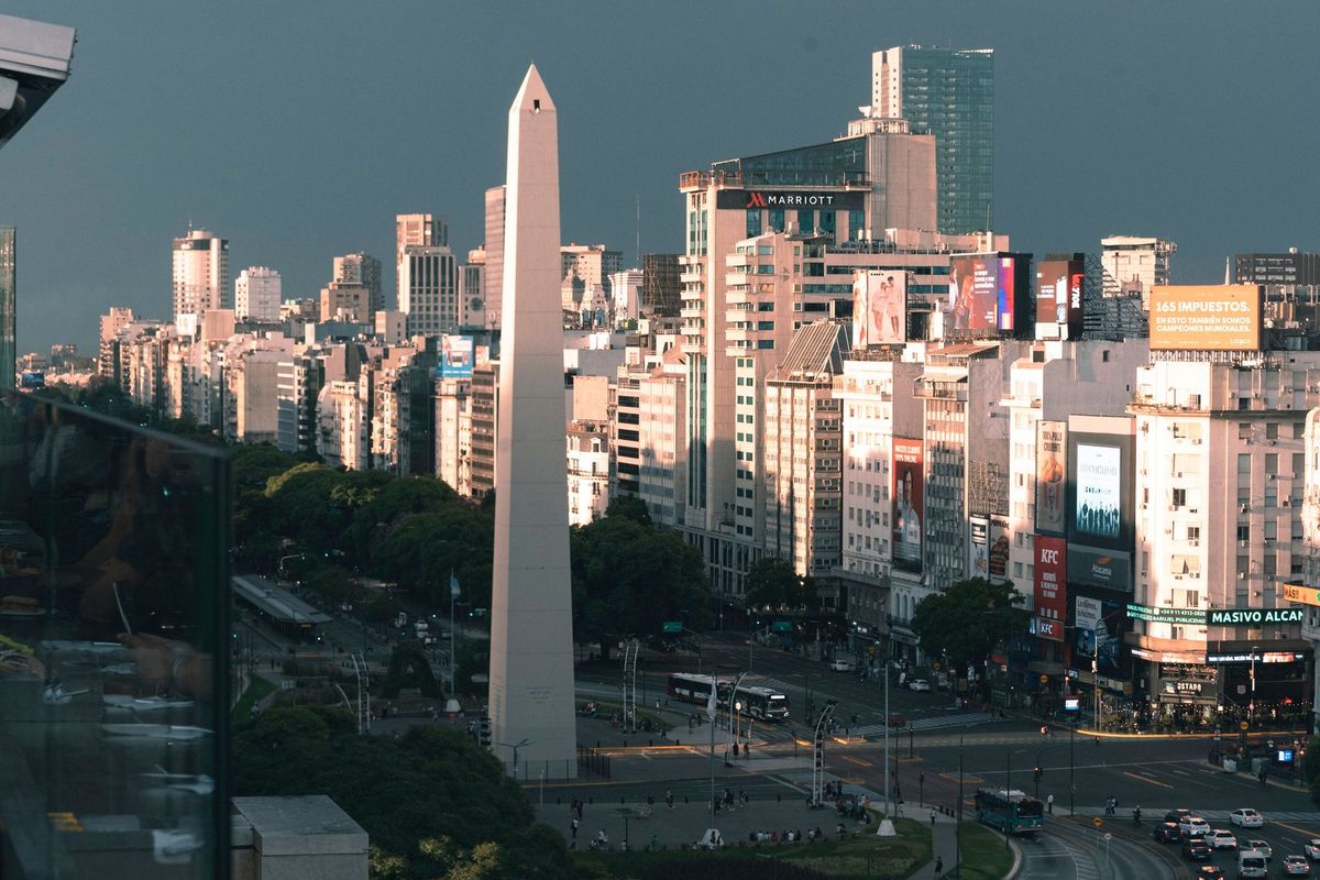 Obelisco y avenida 9 de Julio, Buenos Aires