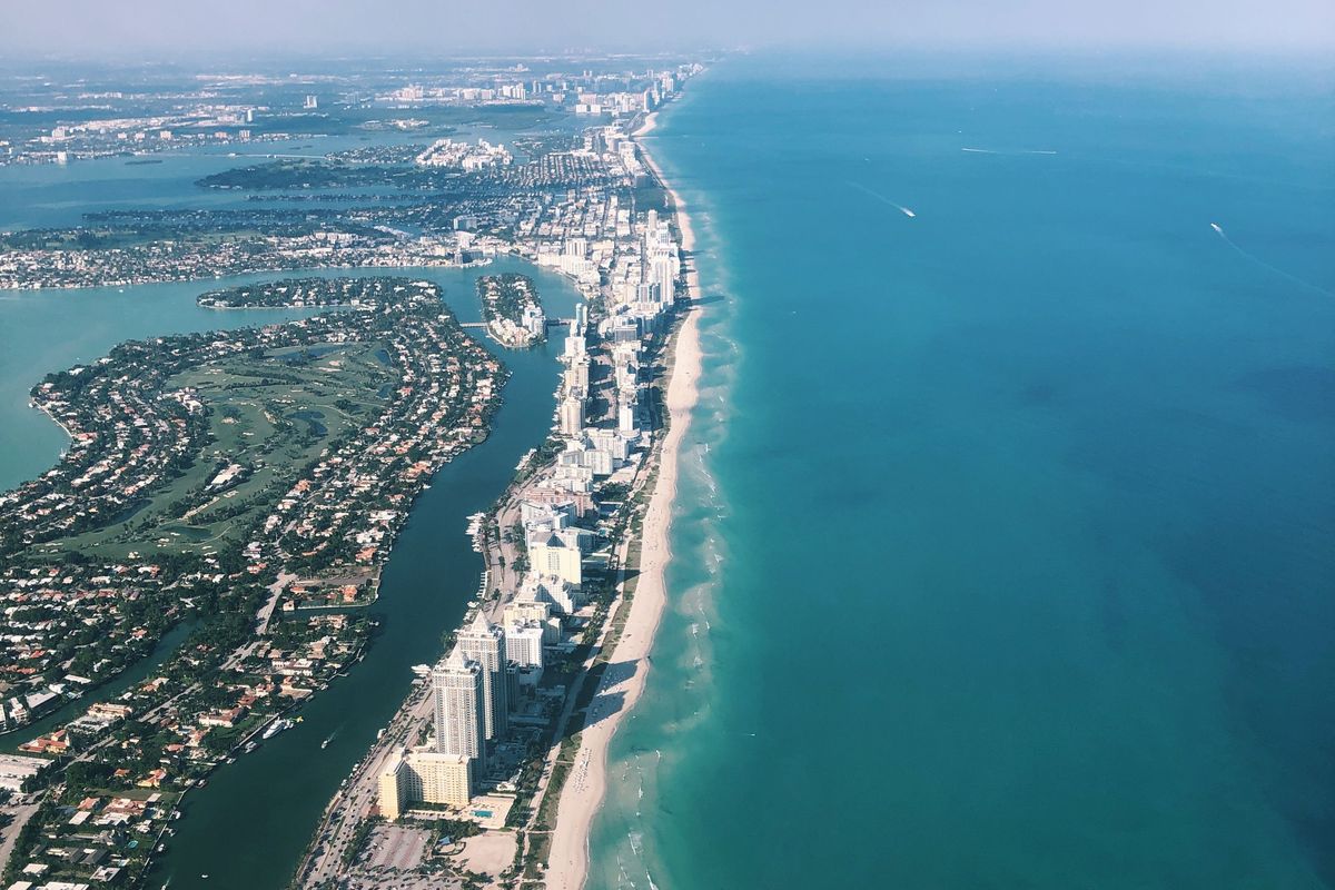 Miami Beach y la costa desde el aire